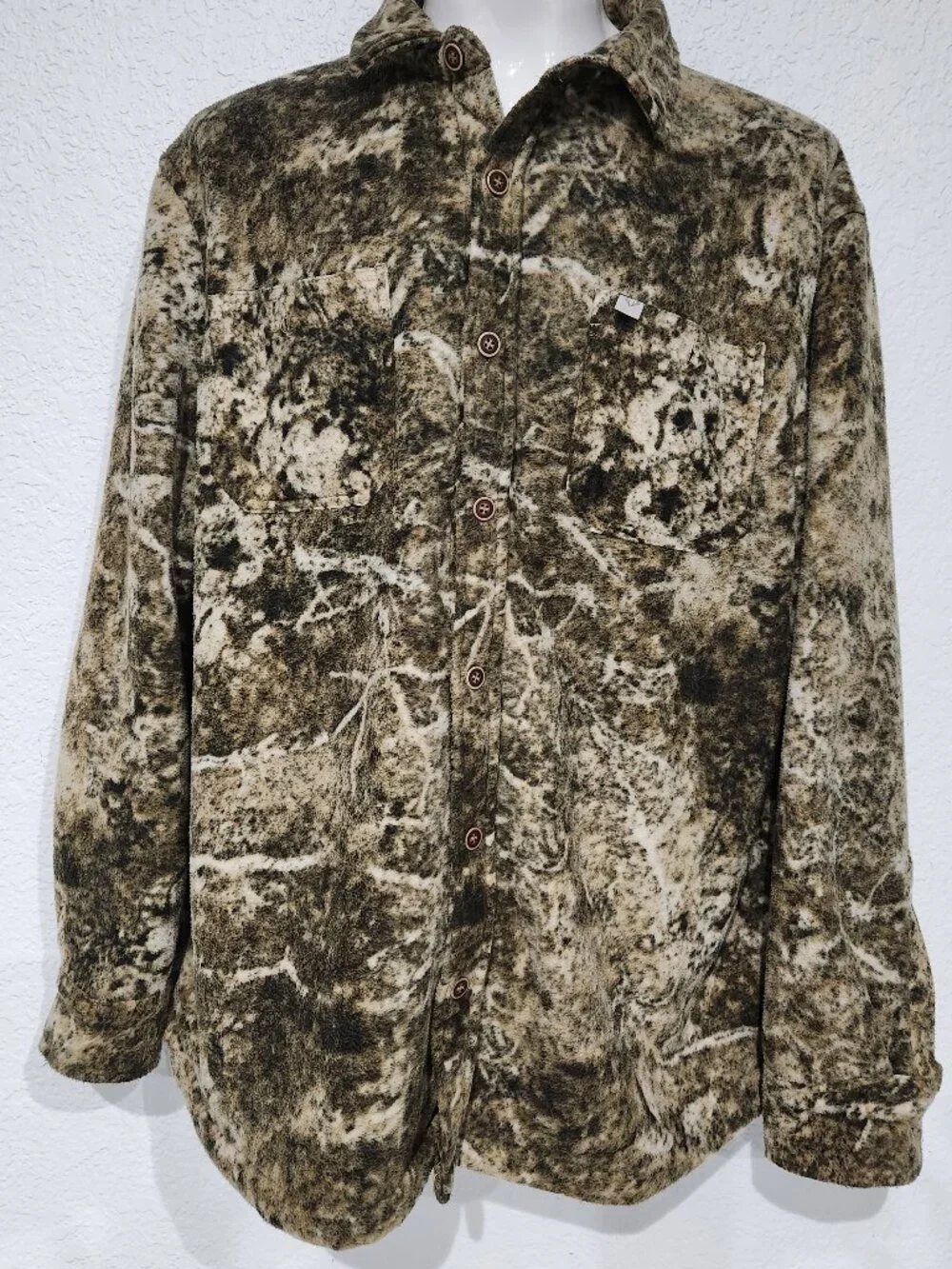 Racks & Reels Camo Sherpa Button Down XL
